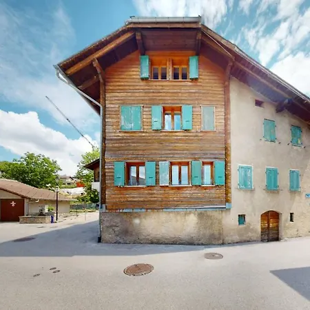 Cosy Flat In The Heart Of The Valaisan Mountains Appartamento